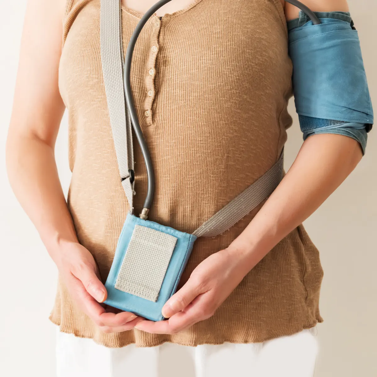 Monitoreo ambulatorio de presión arterial (MAPA)